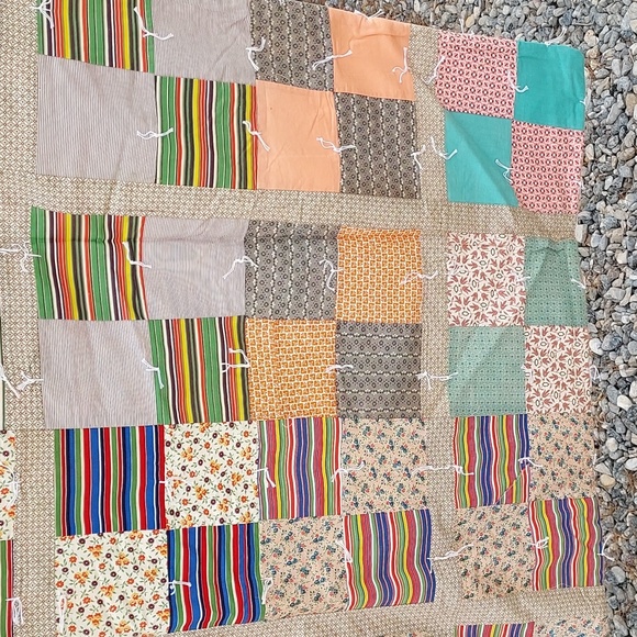 Handmade Vintage Grandma Made Small Baby Soft Quilt Vintage Material - Picture 6 of 13